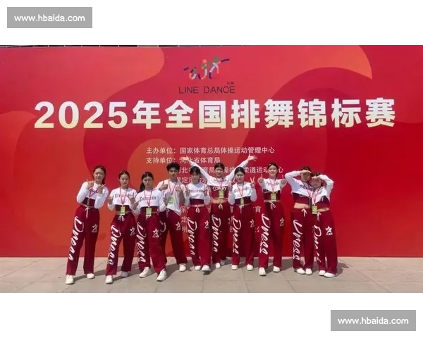 《青春旋律绽放梦想少女舞蹈比赛决赛精彩呈现》 《青春旋律绽放梦想少女舞蹈比赛决赛精彩呈现》